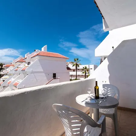 Floritas 23 - One Bed With Pool View *