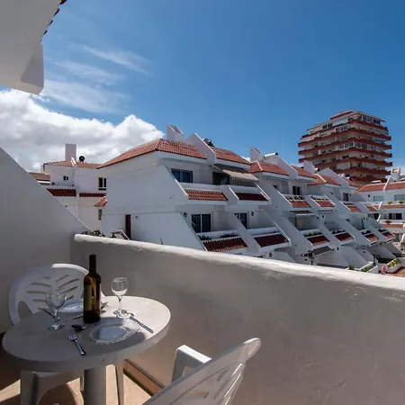 Floritas 23 - One Bed With Pool View Playa de las Americas (Tenerife)
